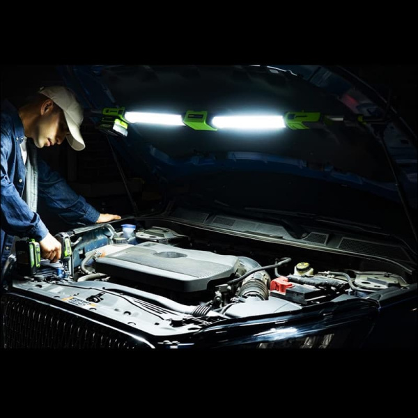 LED-прожектор подкапотный G24UHL (без АКБ и ЗУ)